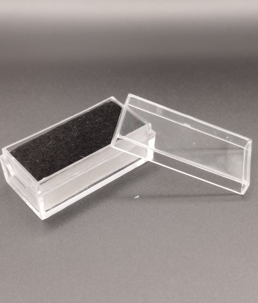 Transparent rectangular plastic box (5 * 2.4 * 1.5 cm)